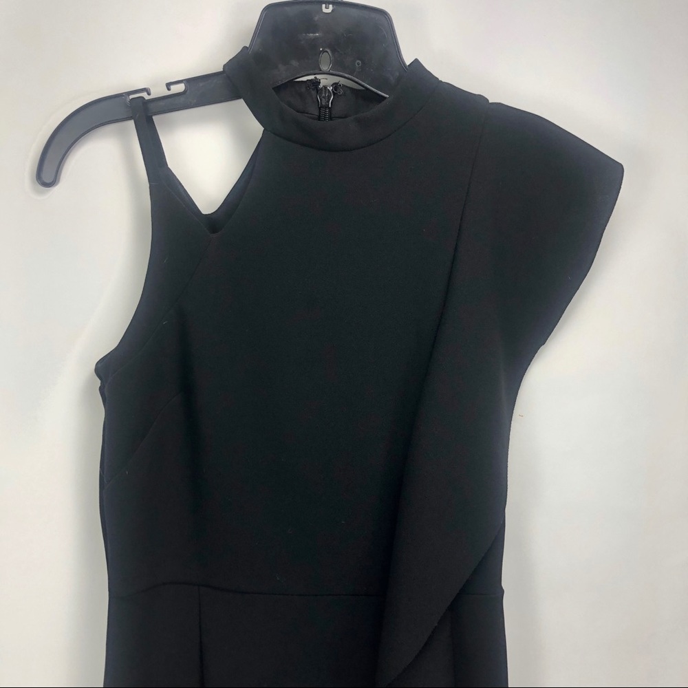 TOPSHOP BLACK CREPE RUFFLE ONE SHOULDER DRESS - Picture 5 of 8